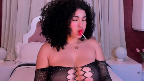 Snapshot of miawoderfull chatting on January 2025 01:24:01 AM Mia online show from January 2025 01:24:01 AM