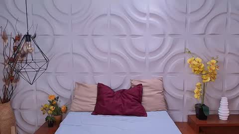 Snapshot of miawoderfull chatting on January 2025 04:13:01 AM Mia online show from January 2025 04:13:01 AM