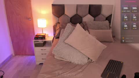 THE BEST LOVRS antonio flatlastifoundyoulautrebleudrpapaolu donnie lbsunkown1804 online show from January 2025 05:20:02 AM