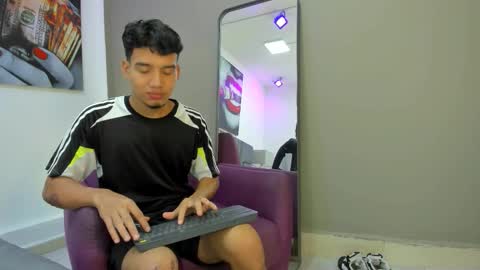 Michael Ross online show from January 2026 11:34:02 AM