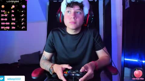 Snapshot of michael_kendall0 chatting on December 2024 01:11:01 AM michael independent model  online show from December 2024 01:11:01 AM