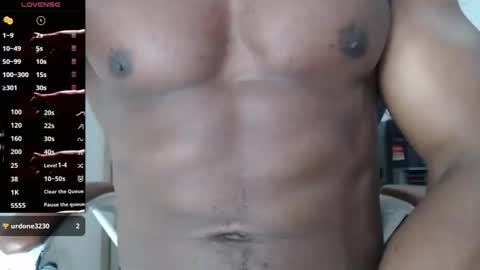 Snapshot of michael_thomsom chatting on February 2026 07:23:02 PM michael_thomsom online show from February 2026 07:23:02 PM