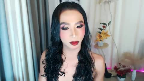 michaelagoddess online show from May 2026 04:36:02 PM