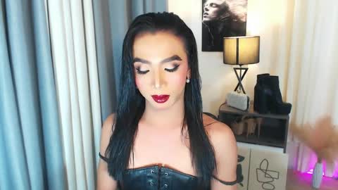 michaelagoddess online show from June 2026 07:05:01 PM