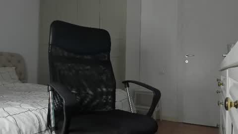 MichaelEvansx online show from July 2026 07:40:02 PM