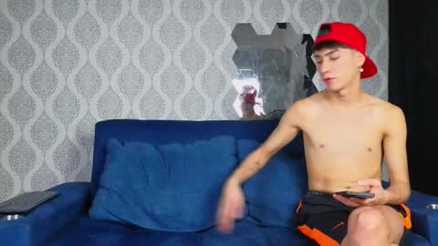 Michaell online show from February 2025 01:10:01 AM