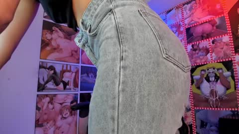 michel_lopez18 online show from January 2025 11:02:02 AM