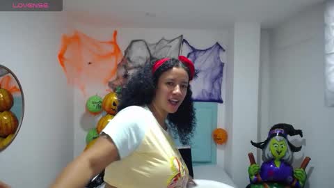 michel_rous_la_mas_caliente online show from October 2025 02:34:01 PM
