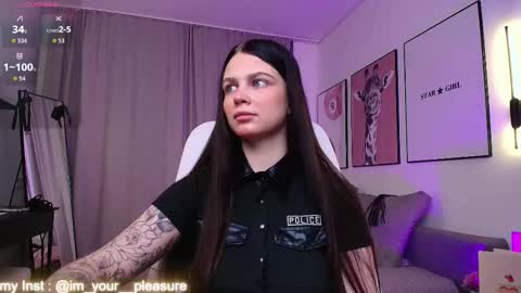 Kate online show from November 2025 01:04:02 AM