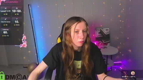 michele_mack online show from January 2025 03:00:02 AM