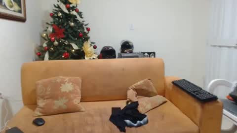 Snapshot of michelle_allen0104 chatting on December 2024 11:25:02 AM michelle_allen0104 online show from December 2024 11:25:02 AM