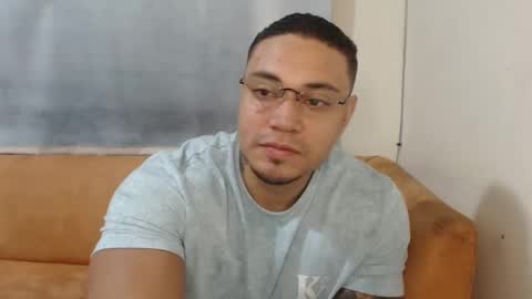 Snapshot of michelle_allen0104 chatting on December 2024 10:44:02 AM michelle_allen0104 online show from December 2024 10:44:02 AM