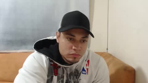 Snapshot of michelle_allen0104 chatting on January 2025 10:18:02 AM michelle_allen0104 online show from January 2025 10:18:02 AM