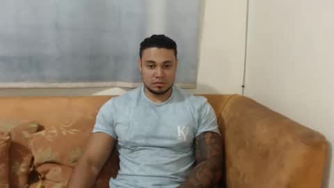 Snapshot of michelle_allen0104 chatting on October 2025 05:08:01 AM michelle_allen0104 online show from October 2025 05:08:01 AM