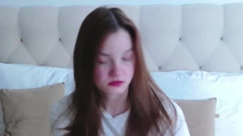 Snapshot of michelle_roux chatting on March 2026 10:26:01 PM Michelle online show from March 2026 10:26:01 PM