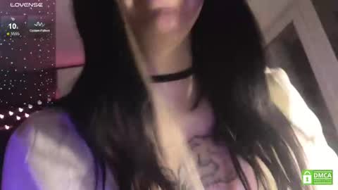 Michelle online show from January 2025 10:01:01 PM