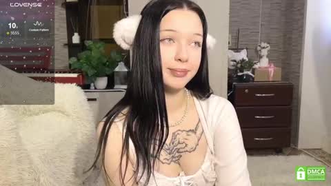 Michelle online show from March 2025 09:53:01 AM