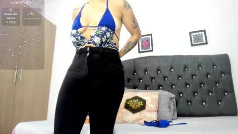 Snapshot of michellmorgans chatting on October 2025 11:31:01 AM michellmorgans online show from October 2025 11:31:01 AM