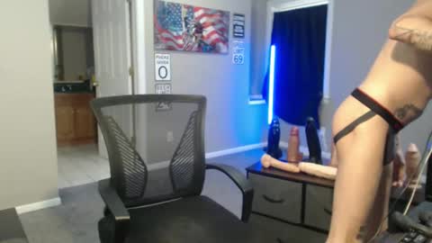 michigan9000 online show from November 2025 05:01:02 PM