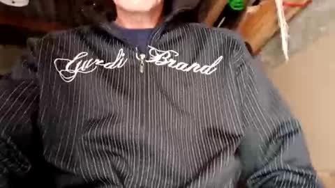 mickavis1975 online show from September 2025 11:45:01 AM