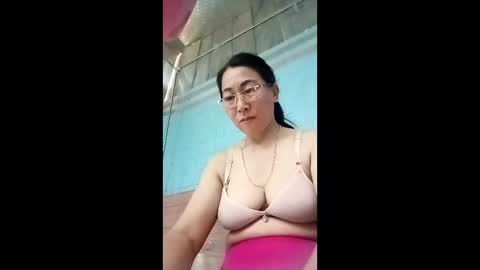 Snapshot of mickye00 chatting on June 2026 07:43:01 AM Miky online show from June 2026 07:43:01 AM