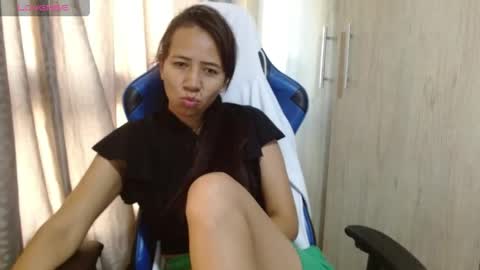Snapshot of miculohot chatting on May 2026 12:15:01 PM vanesa sexy online show from May 2026 12:15:01 PM