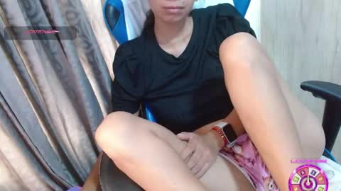 Snapshot of miculohot chatting on May 2026 11:50:01 AM vanesa sexy online show from May 2026 11:50:01 AM