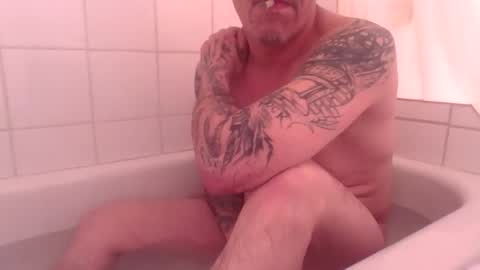 middle123456783939 online show from December 2025 02:05:01 AM