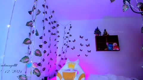 Snapshot of midnight_angell chatting on December 2024 05:49:02 AM online show from December 2024 05:49:02 AM