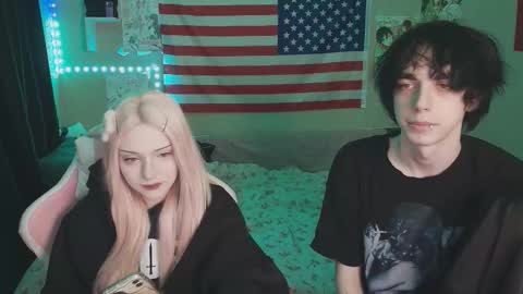 Snapshot of midnight_memories chatting on February 2026 01:13:02 AM Kai and Angel online show from February 2026 01:13:02 AM