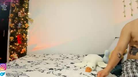 Snapshot of midnight_vk chatting on December 2025 03:25:01 AM VanyaKlaus online show from December 2025 03:25:01 AM