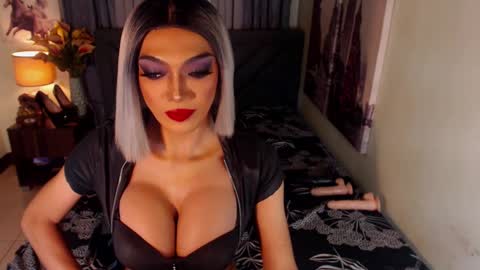 KATE online show from January 2025 07:58:01 AM