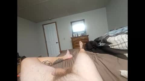 Snapshot of midwestbrojerk90 chatting on December 2025 02:54:02 AM midwestbrojerk90 online show from December 2025 02:54:02 AM