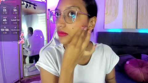 miel_ambar online show from May 2026 03:20:01 PM