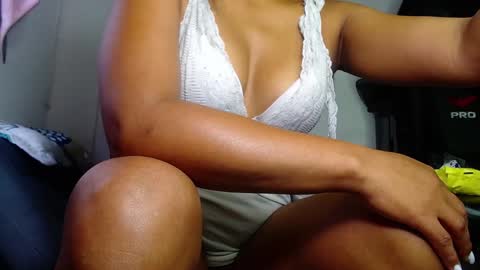 mielsquirt online show from February 2025 10:17:02 PM