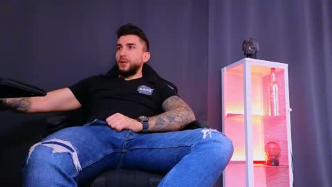 MightyAaron online show from March 2025 06:46:01 AM