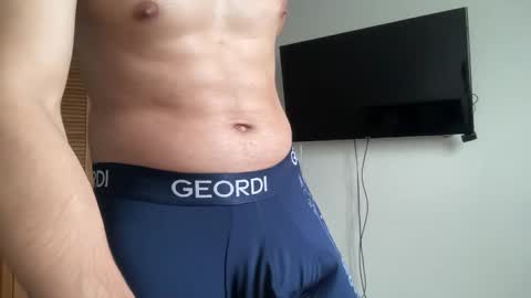 miguelmazo193 online show from June 2026 08:59:02 PM
