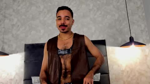 miguelsanfrancisco online show from October 2025 02:37:01 PM