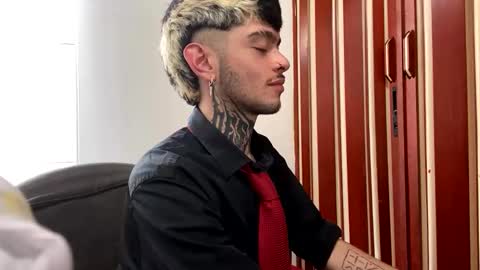 MIHAIL LEROY finally independent model online show from December 2024 10:17:02 PM