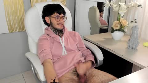 MIHAIL LEROY finally independent model online show from January 2025 01:18:02 AM