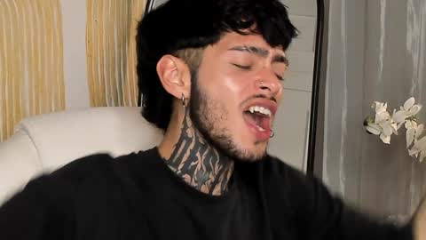 MIHAIL LEROY finally independent model online show from February 2025 02:49:02 AM