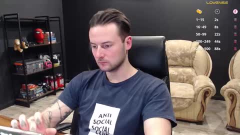 Misha Winchester online show from January 2026 06:01:01 PM