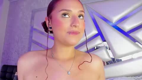 MIA 3 online show from September 2025 04:03:01 AM