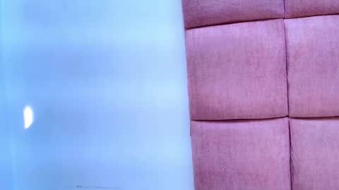 Snapshot of miia_01_ chatting on September 2025 11:56:02 AM Mia online show from September 2025 11:56:02 AM