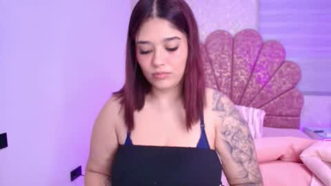 Snapshot of miia_01_ chatting on November 2025 11:54:01 AM Mia online show from November 2025 11:54:01 AM