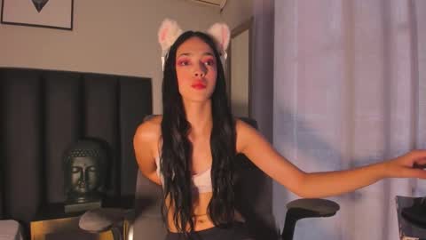 Snapshot of miia_bratz chatting on September 2025 08:24:02 PM miia_bratz online show from September 2025 08:24:02 PM