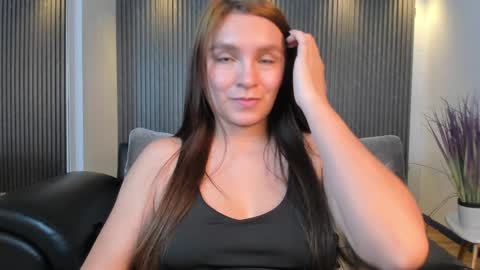 Miia 3 online show from January 2025 02:51:01 PM