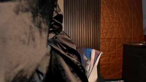 Miia 3 online show from March 2025 02:56:01 PM