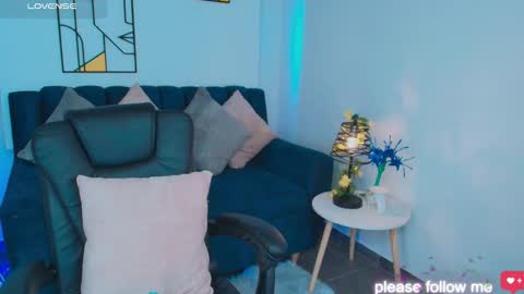 Snapshot of miiaa7_ chatting on October 2025 07:40:01 PM Ma is my name I invite you to check out my wish list for my birthday online show from October 2025 07:40:01 PM