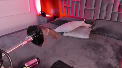 Mia Monroe online show from February 2026 06:19:02 AM